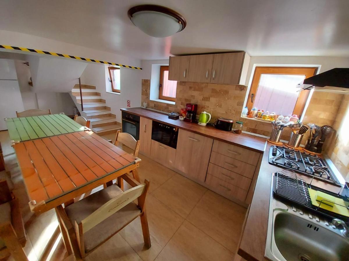 C House Villa Buşteni Екстериор снимка