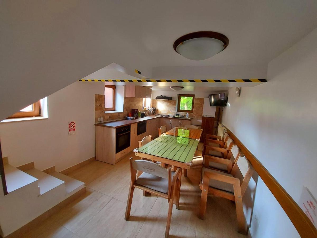 C House Villa Buşteni Екстериор снимка